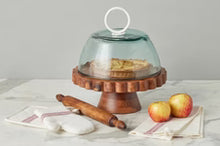 Scalloped Pedestal Cake Stand