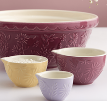 In the Meadow Measuring Cup Set
