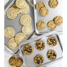 Large Scoop Sheet Pan 18x14