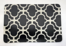Rect. Trivet-Black & White